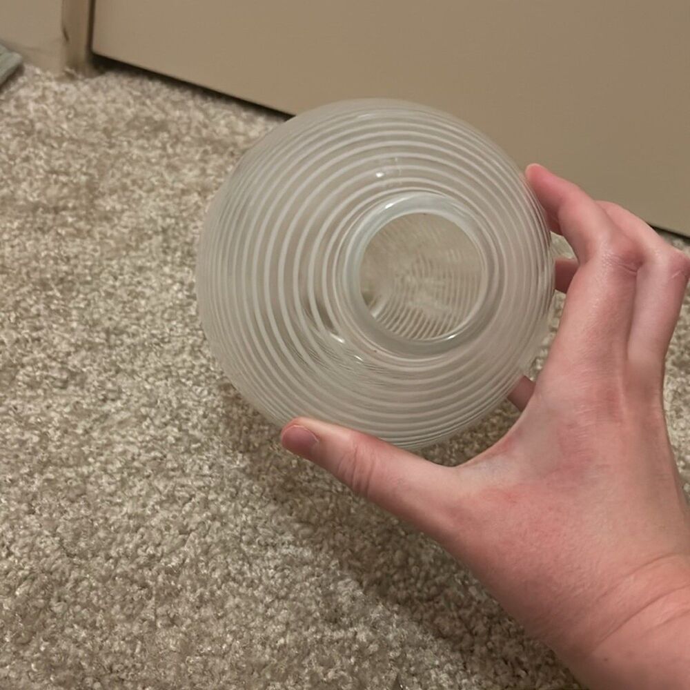 Jet Stream Ribboned Glass Vase - Picture 2 of 3